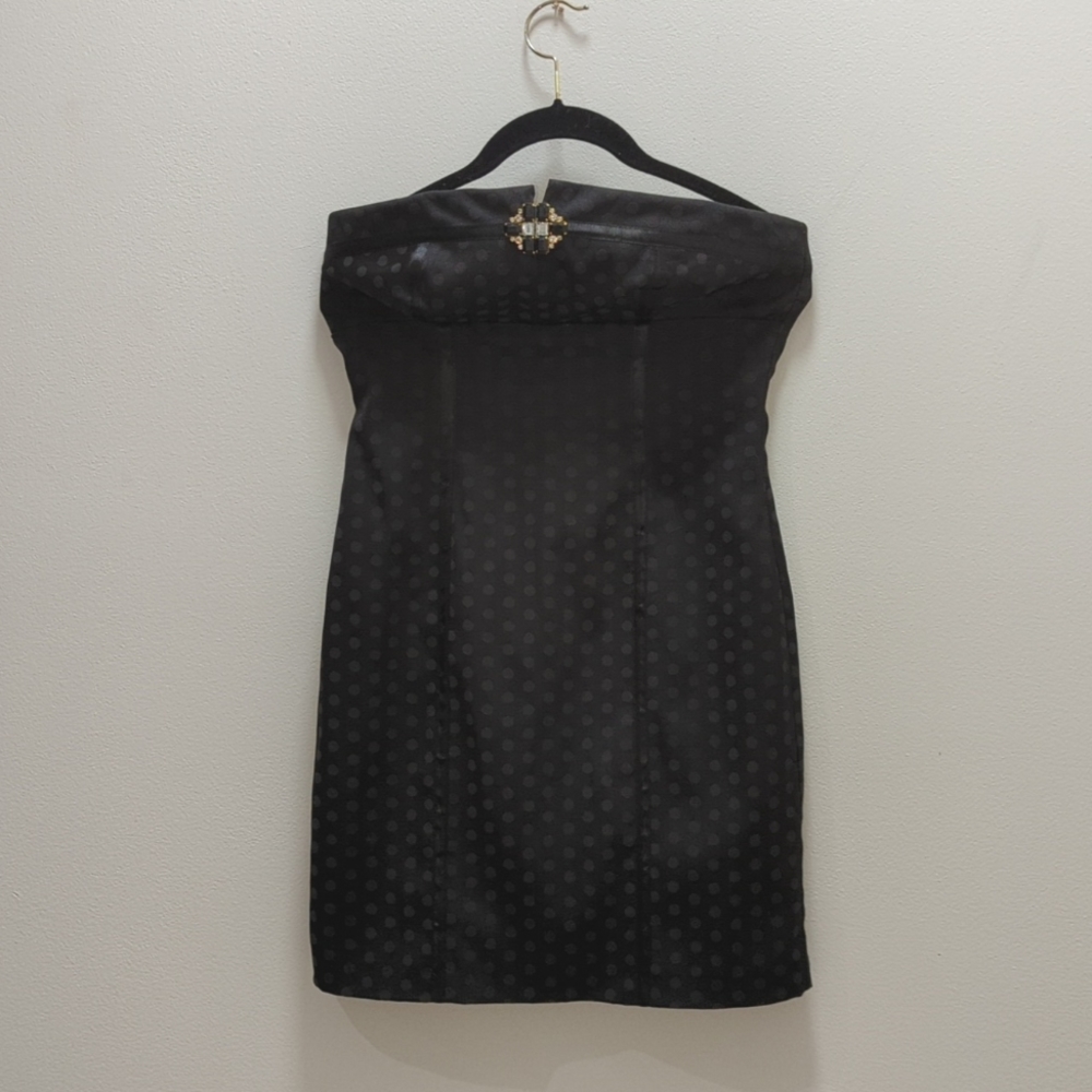 Cute mini dress size small.